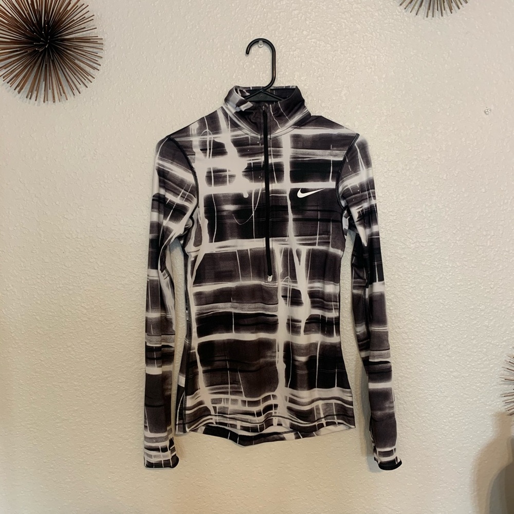 Nike half zip
